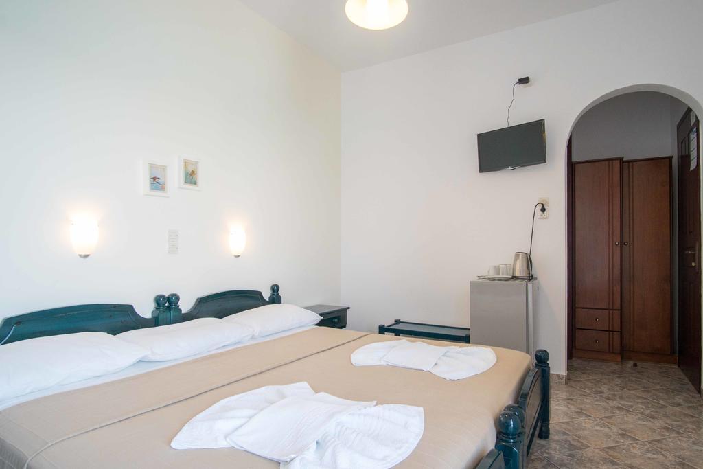 To Petrino Hotel Koufonisia Kültér fotó
